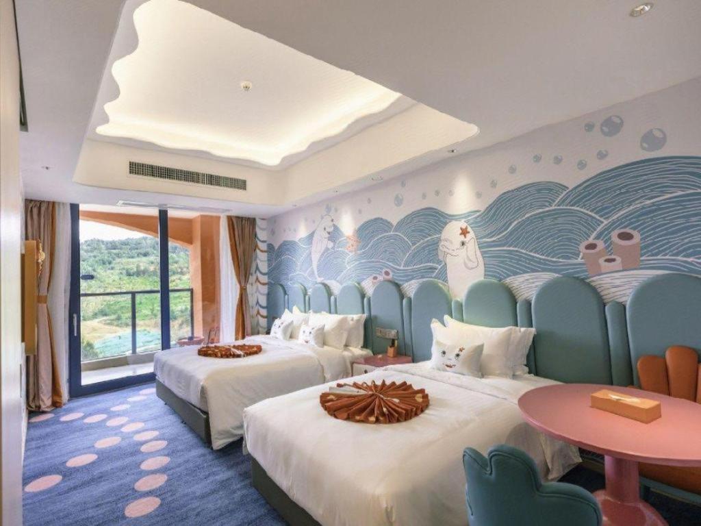 Dolphin Bay Hotel Kunming Exterior photo